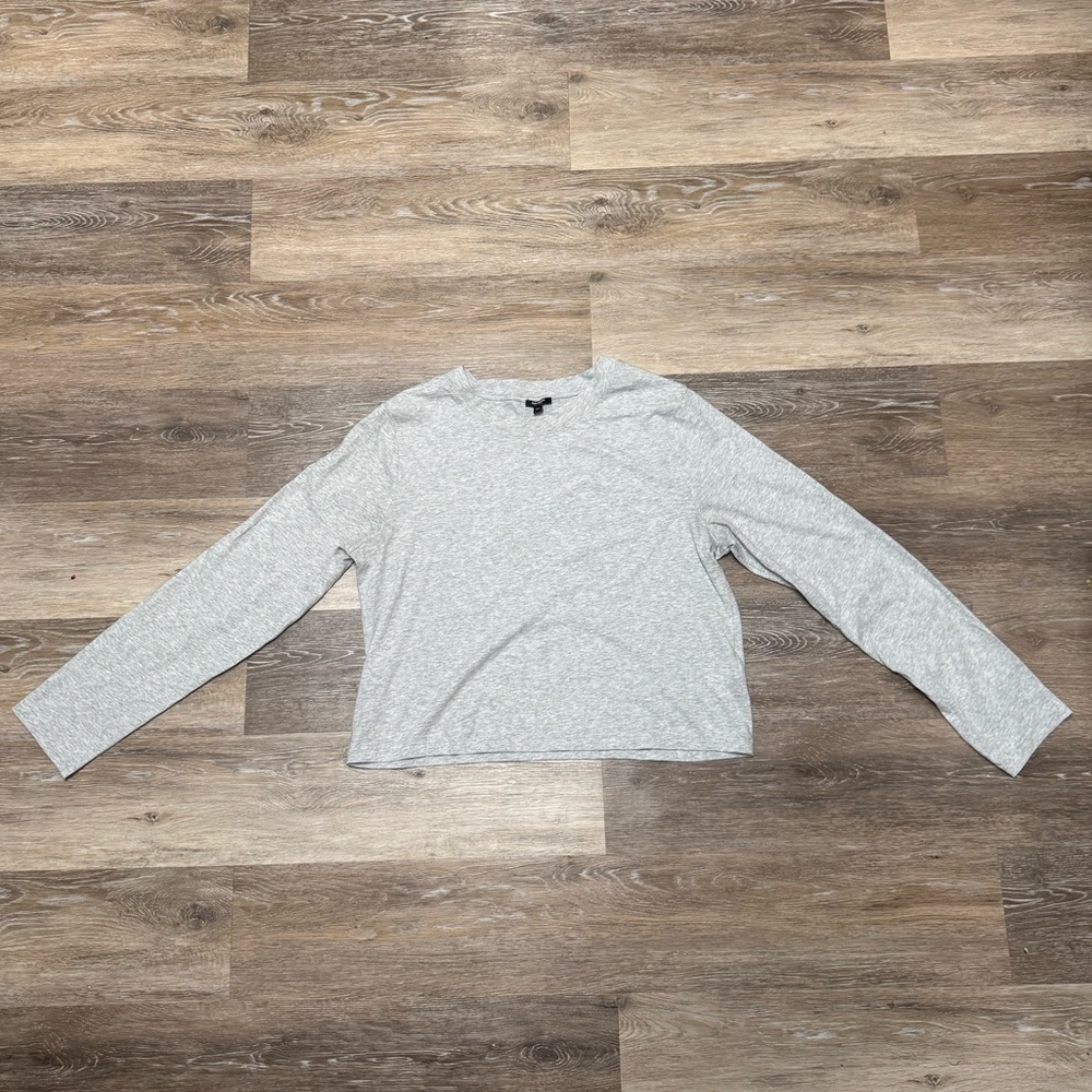 EXPRESS Cotton Crew Neck Long Sleeve Boyfriend Tee - Picture 8 of 9